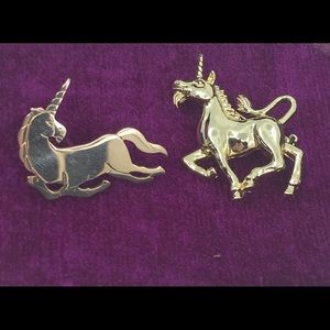 Pair of Vintage Unicorn Pins 80’s Super Cute! 🦄🦄